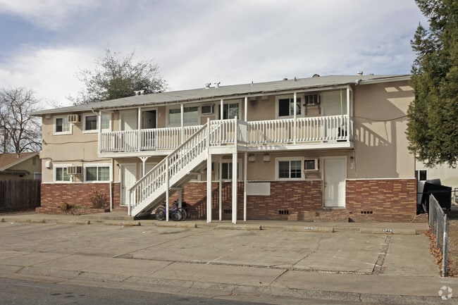 Primary Photo - 3701 Morse Ave