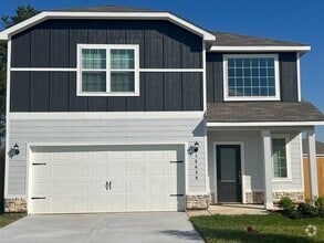 Building Photo - 15850 Berry Hl Dr