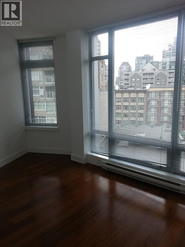 Photo du bâtiment - 1255 Seymour St