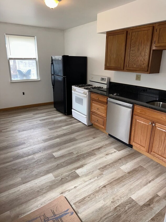 Photo - 417 Pearl St