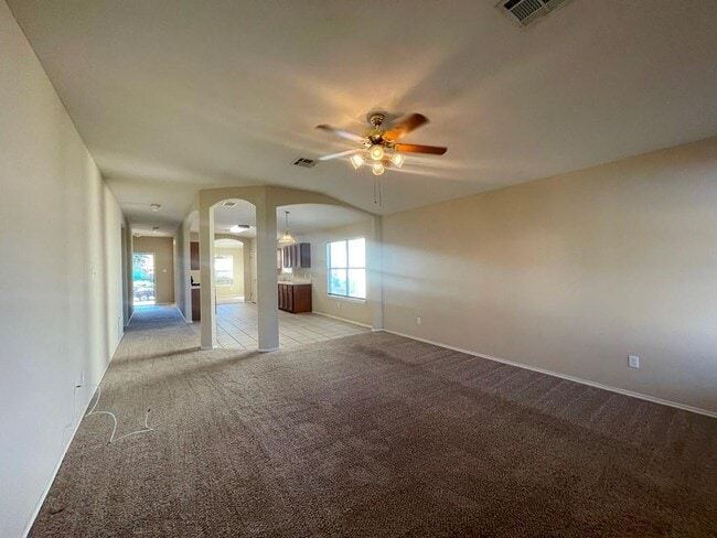 Building Photo - 209 Katy B Ln