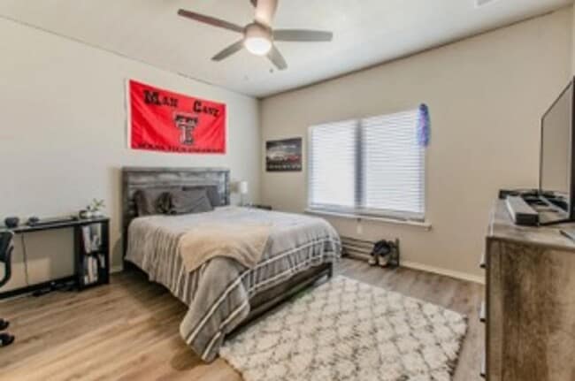 Foto del edificio - 4 Bedroom 2 Bath Unit, Frenship ISD!