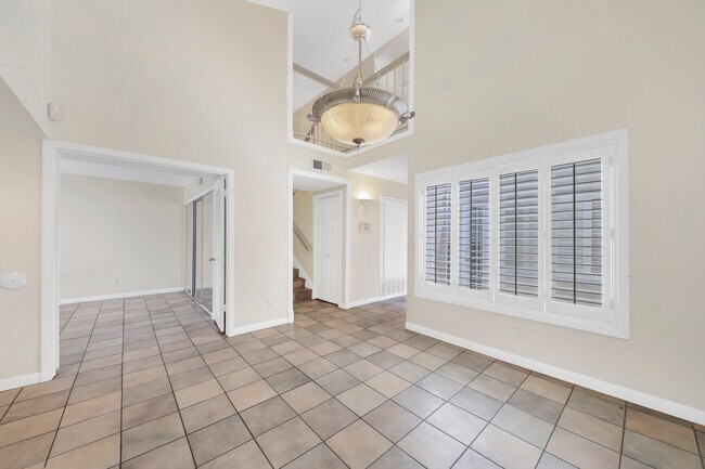 Foto del edificio - 72309 Blueridge Ct