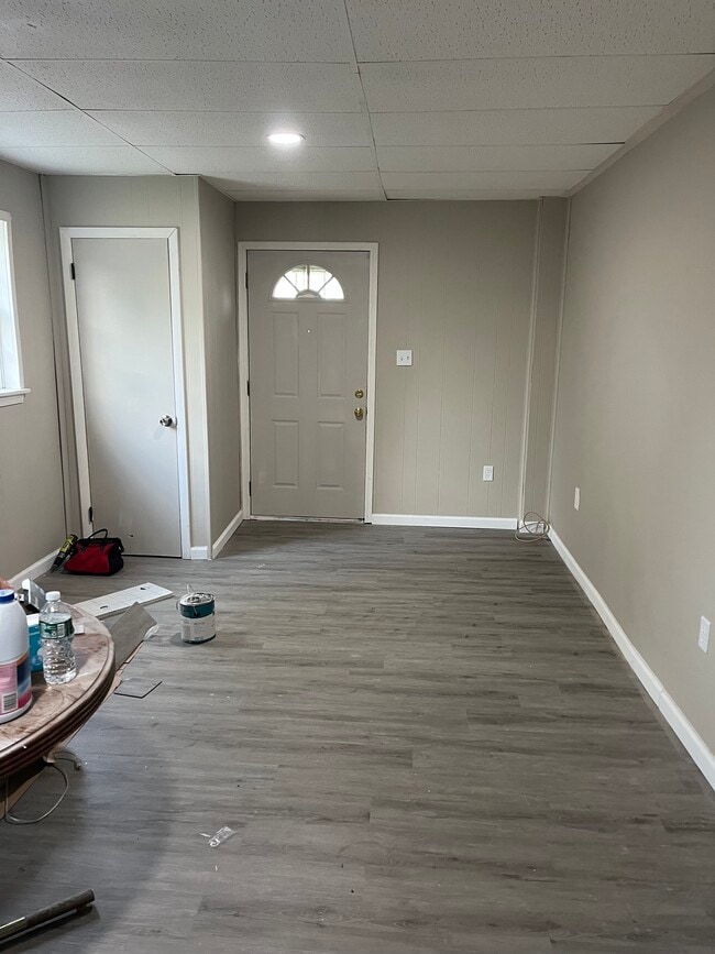 Building Photo - 601 West Ave