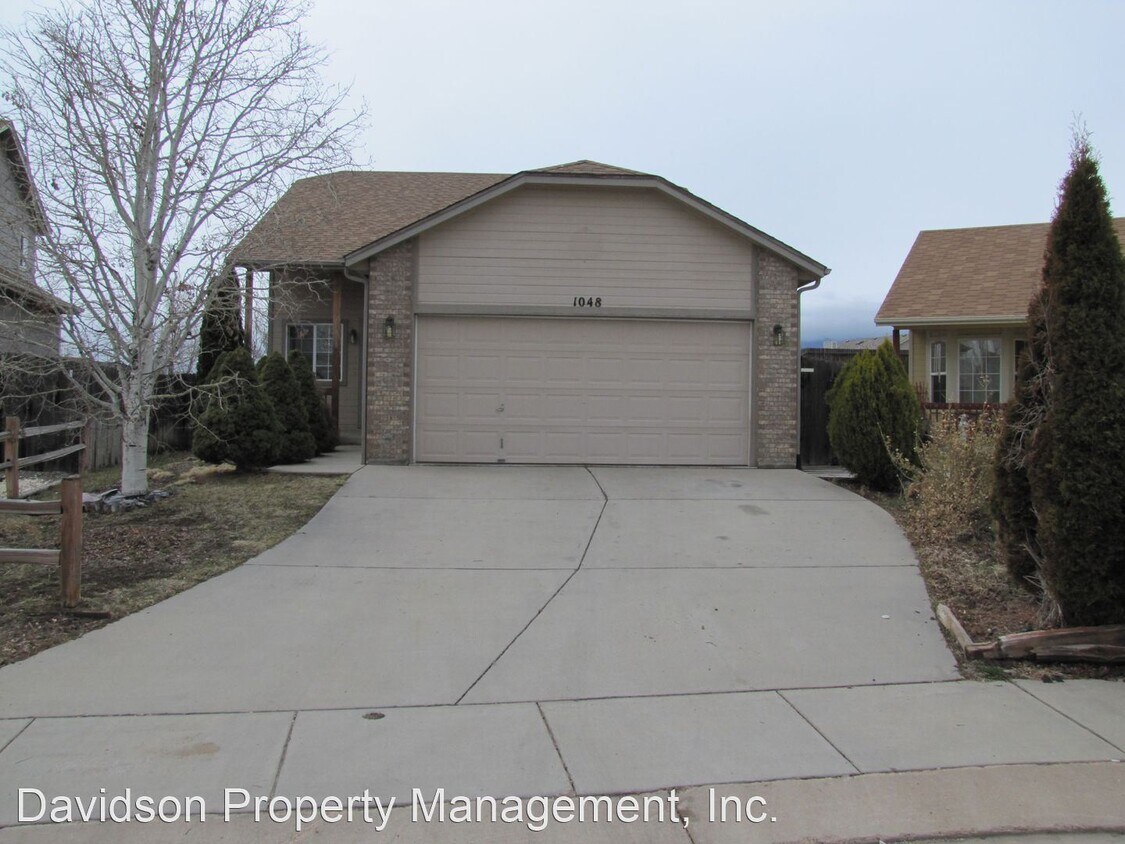 Primary Photo - 2 br, 1.5 bath House - 1048 Red Brooke Dr