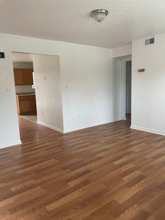 Foto principal - 275 Shelby Ave