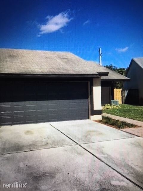 Foto del edificio - 3 br, 2 bath House - 1701 SW 86th Ter