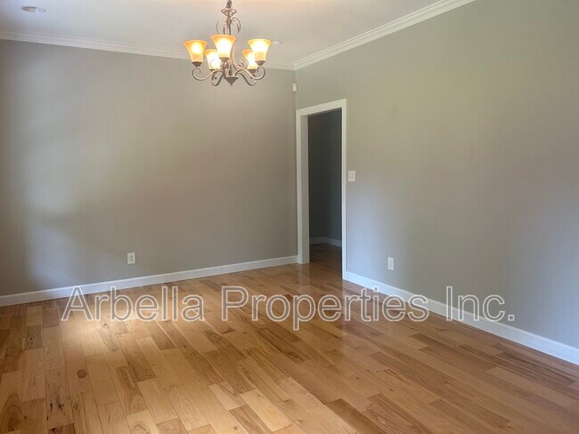 Foto del edificio - 2754 Newport Hwy