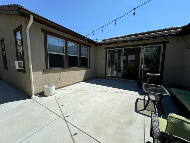 Building Photo - 3949 Kilbern Way
