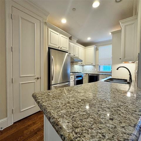 Foto del edificio - 4148 Grassmere Ln