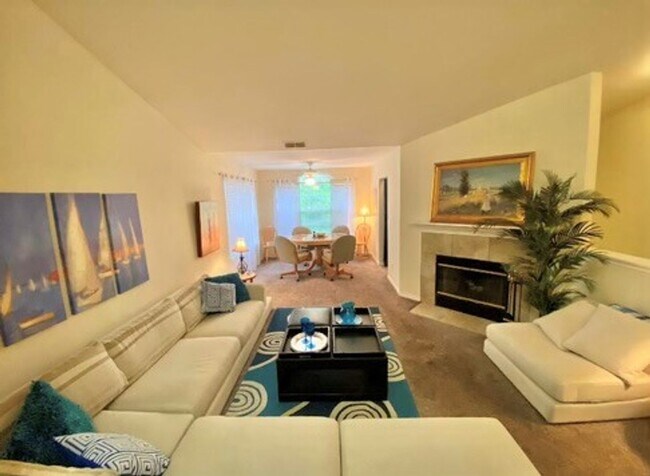 Building Photo - 1BR/1BA Cobblestone at Eagle Harbor Luxury...