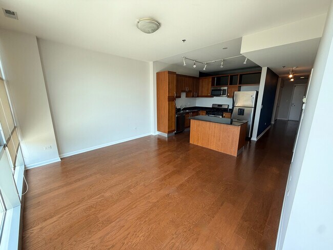 Foto del edificio - 225 S Sangamon St