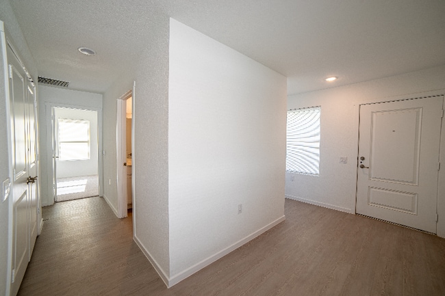 Building Photo - 1359 Neria Lp