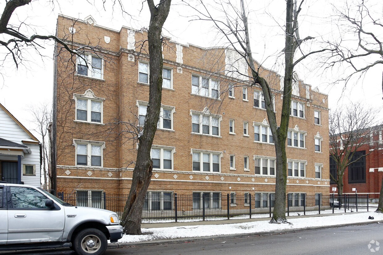 Foto del edificio - 917 E 78th St