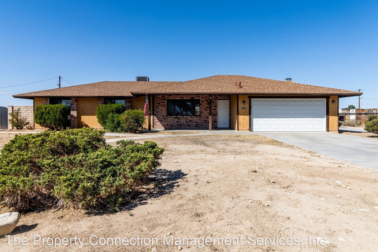 Primary Photo - 3 br, 2 bath House - 15070 Flathead Road