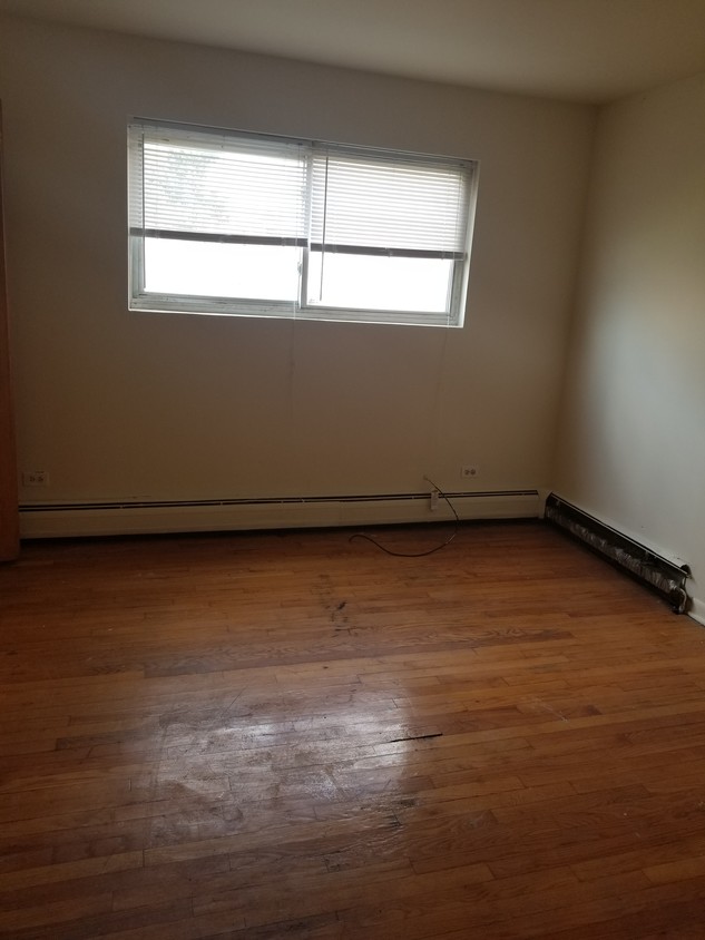 Bedroom - 6445 S Cottage Grove Ave