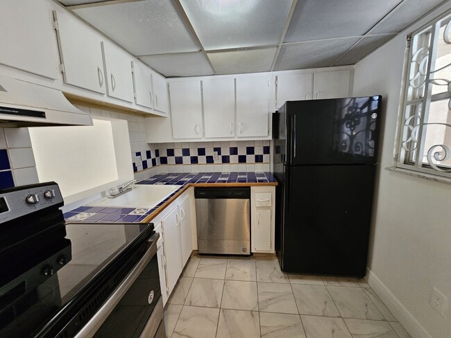 Foto del edificio - 2800 NW 56th Ave