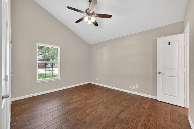 Foto del edificio - 2908 Mistywood Ln
