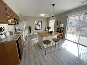 Building Photo - 30 Fall Creek Dr