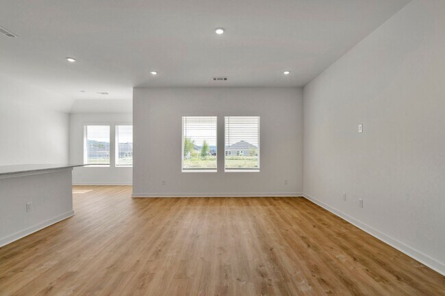 Foto del edificio - Brand-New 3 Bedroom Home in Prairie Grove! Move-in Ready!