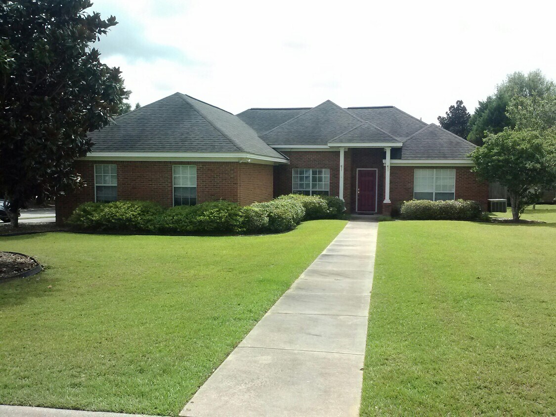 10639 S Side Loop, Fairhope, AL 36532 House Rental in Fairhope, AL