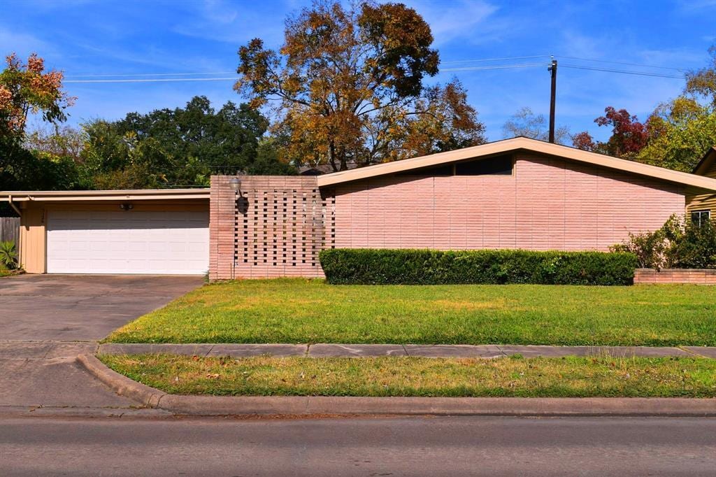 5126 Beechnut St, Houston, TX 77096 House Rental in Houston, TX