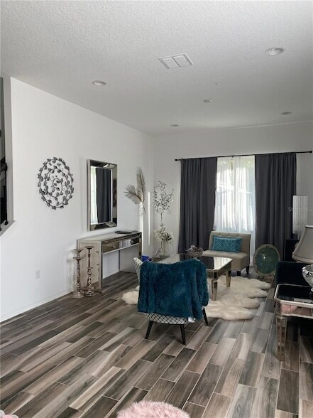 Foto del edificio - 10466 Siddington Dr