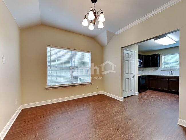 Foto del edificio - 2301 Arrowhead Dr