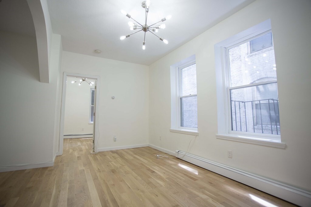 Primary Photo - 54 Myrtle St