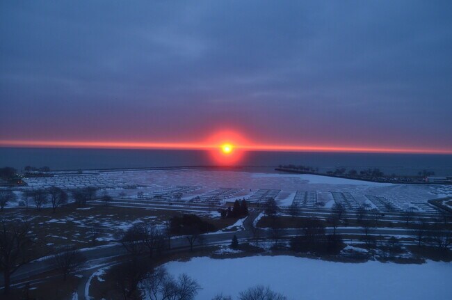 Sunrise - 1610 N Prospect Ave