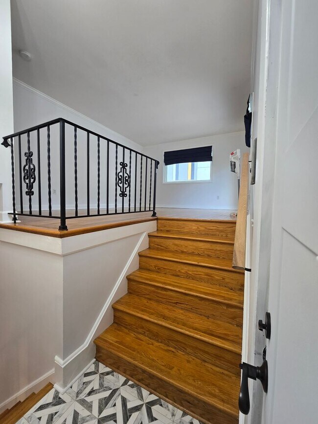 Foto del edificio - 4575 Blaine St NE