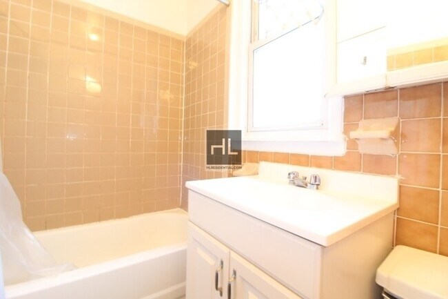 Building Photo - 341 93rd Street