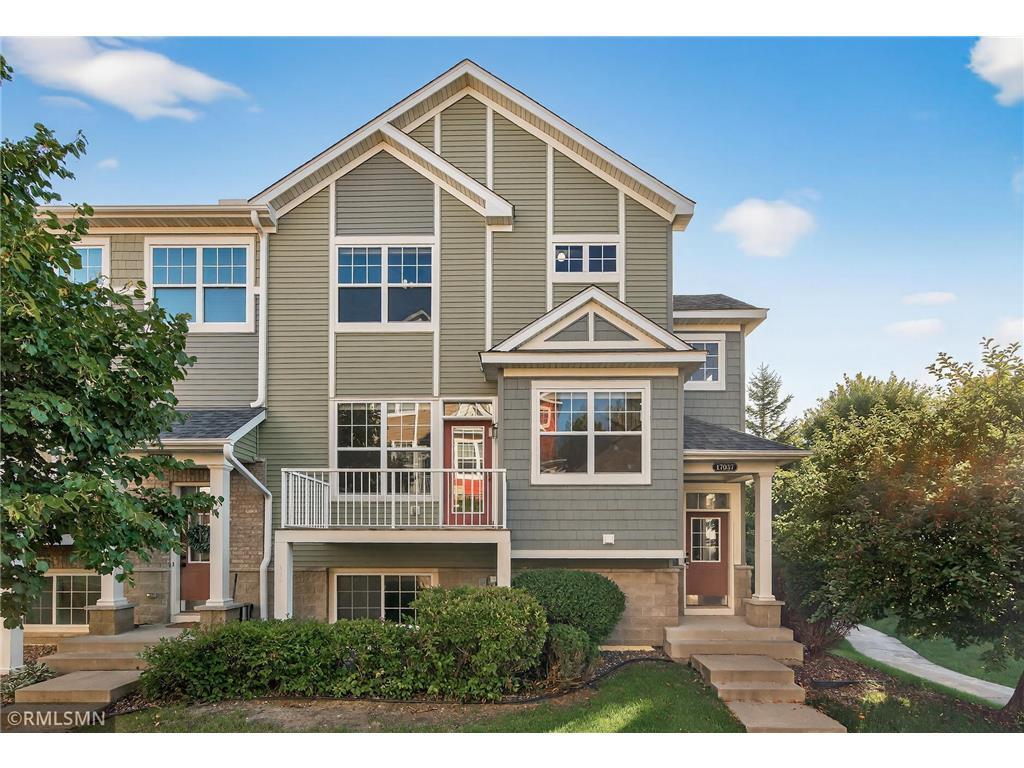 Foto principal - 17037 72nd Ave N