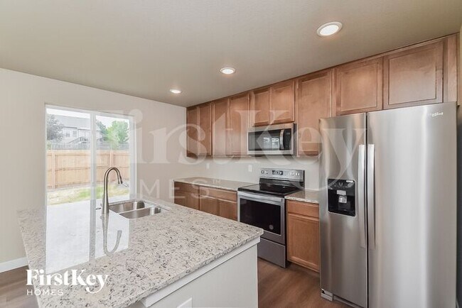 Building Photo - 10141 Luneth Dr
