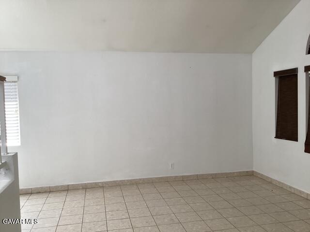 Foto del edificio - 607 Esther Dr