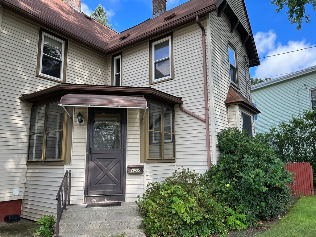 Primary Photo - 157 East St