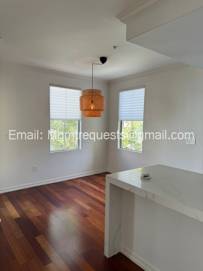 Foto del edificio - 3321 Watermarke Pl