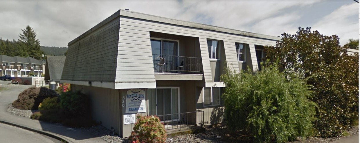 Primary Photo - Baywood Apartments