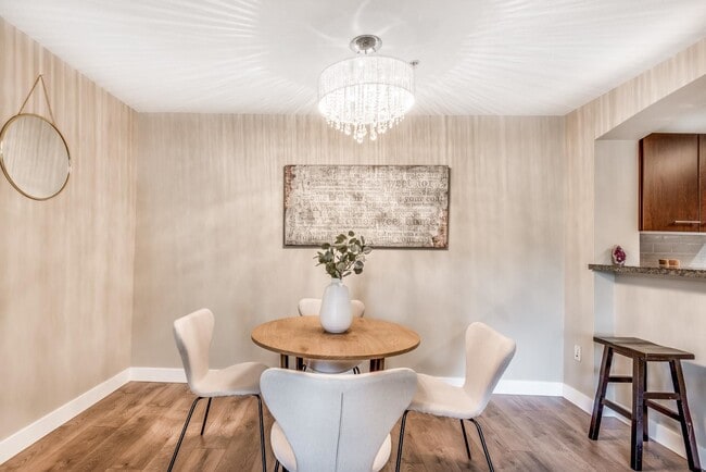 Building Photo - 5117 Garden City Rd