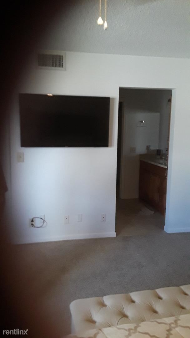 Building Photo - 2 br, 2 bath Condo - 1657 N Hiatus Rd