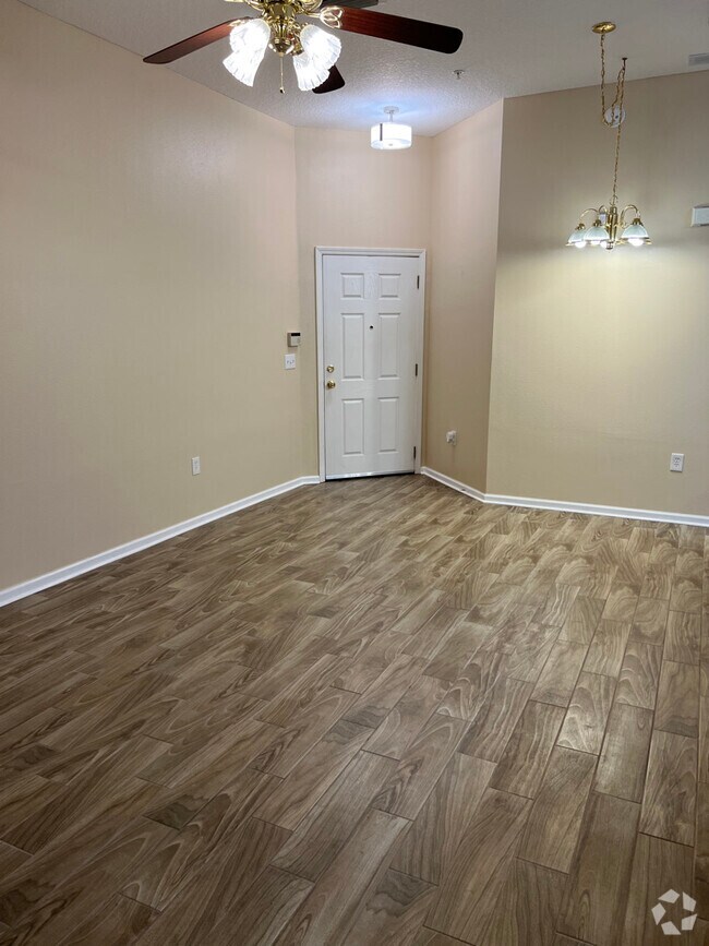 Natures Hideaway Condominiums Apartments under 2,000 Jacksonville, FL 7 Rentals