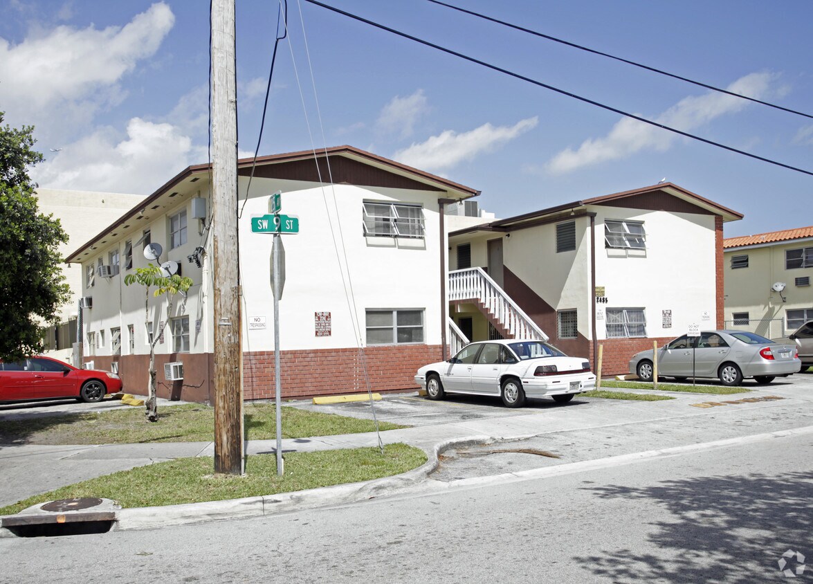 Foto del edificio - 2485 SW 9th St