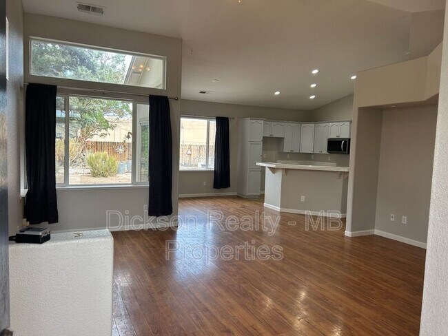 Foto del edificio - 191 Desert Springs Ln