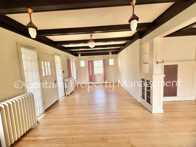 Foto del edificio - 1340 W Granite St