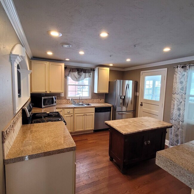 Foto del edificio - Upper St. Clair 4 Bedroom Home - In ground...