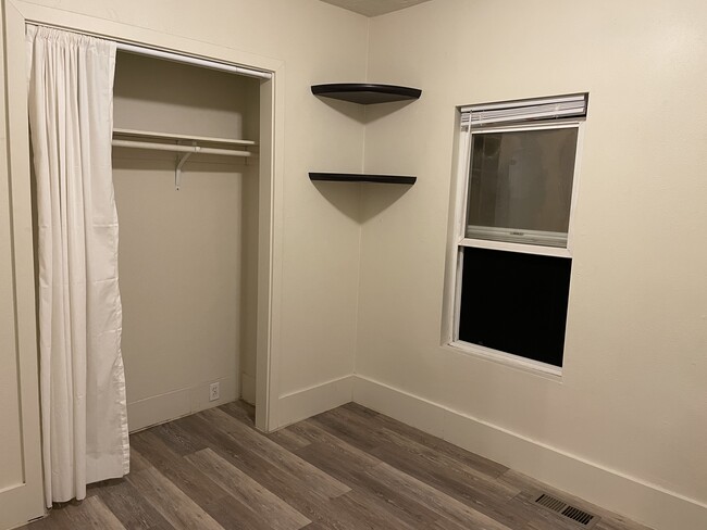 Bedroom 1 - 7029 SE 85th Ave