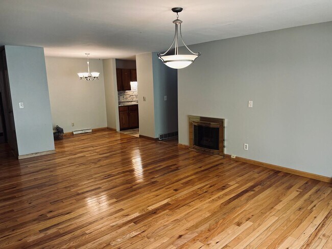 Building Photo - The Chalet