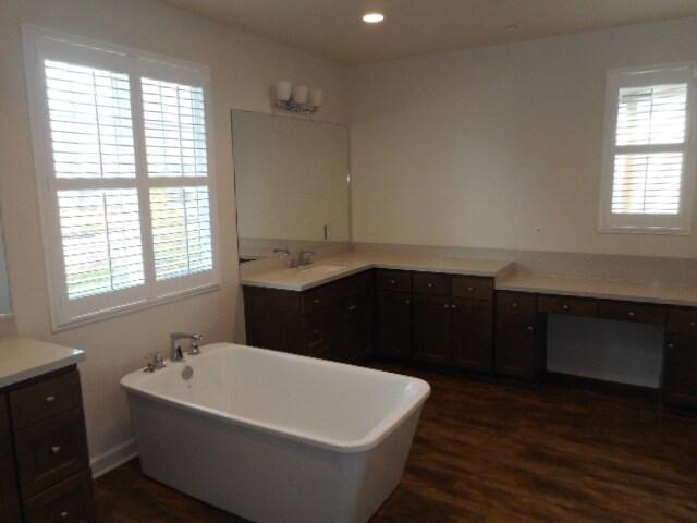 Building Photo - 6626 Sand Castle Pl