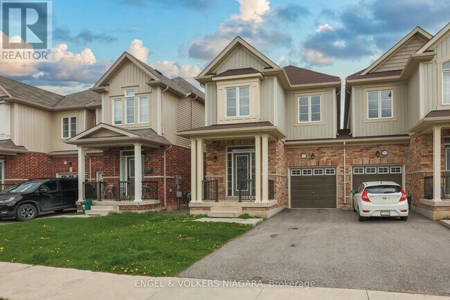 Building Photo - 9514 Tallgrass Ave