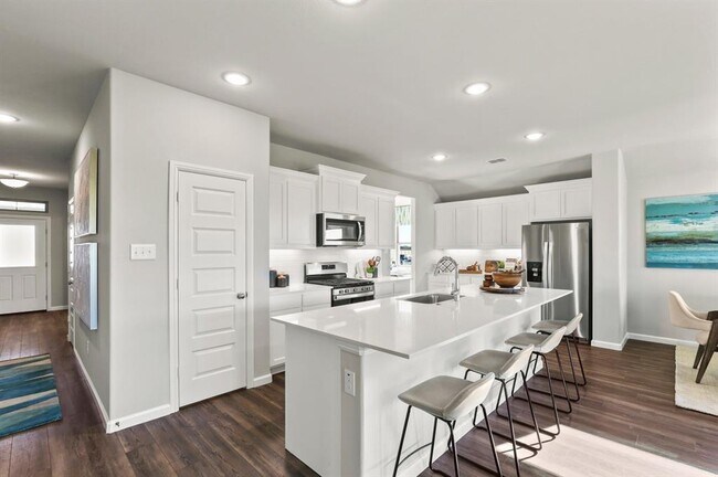 Building Photo - 525 Tuscany Dr
